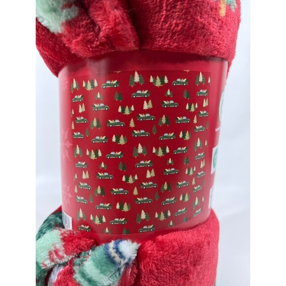 Holiday Time Christmas Tree Truck Plush Throw Blanket 50" x 60" Red - Picture 5 of 9